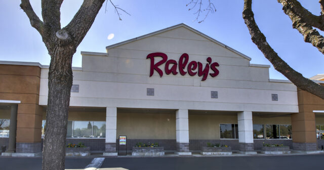 Raley's at Madison Marketplace